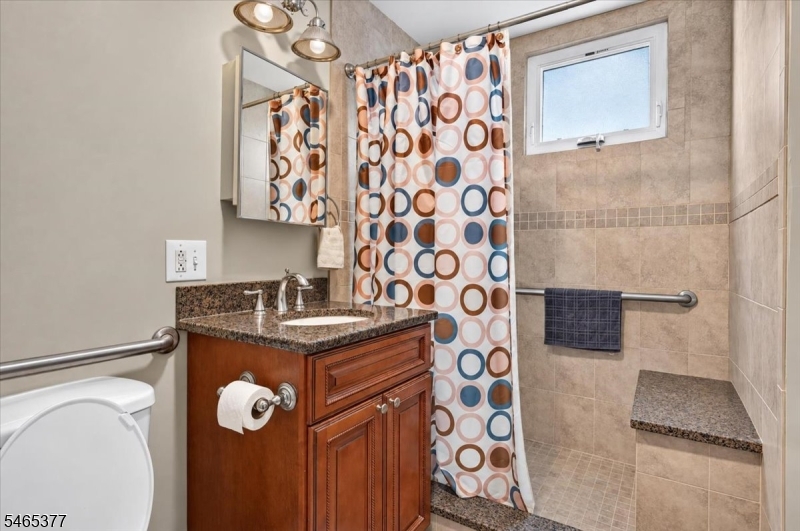 629 Maple Avenue Elizabeth NJ 07202