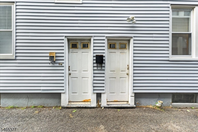 629 Maple Avenue Elizabeth NJ 07202