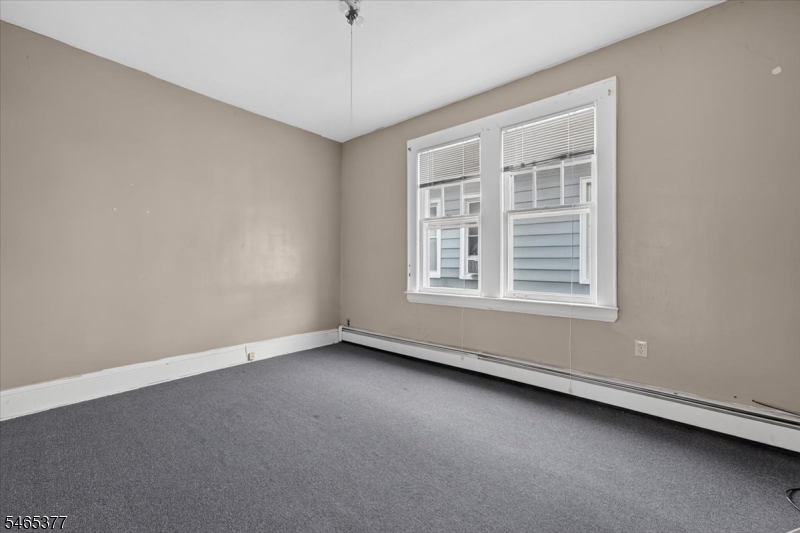 629 Maple Avenue Elizabeth NJ 07202