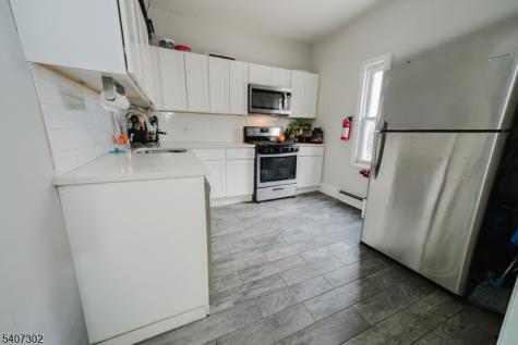 309 Summer Avenue Newark NJ 07104