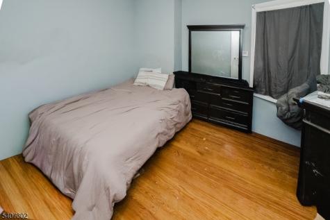 309 Summer Avenue Newark NJ 07104