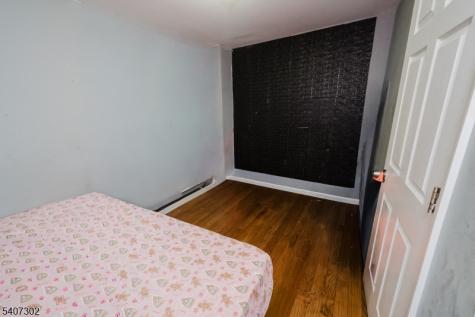 309 Summer Avenue Newark NJ 07104