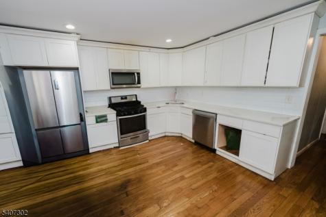 309 Summer Avenue Newark NJ 07104