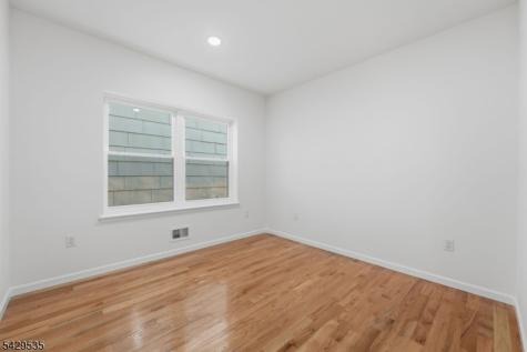 68 Sherman Avenue Newark NJ 07114