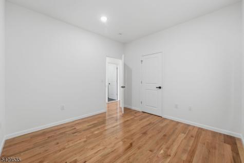 68 Sherman Avenue Newark NJ 07114
