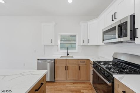 68 Sherman Avenue Newark NJ 07114