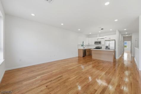 68 Sherman Avenue Newark NJ 07114