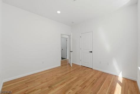 68 Sherman Avenue Newark NJ 07114