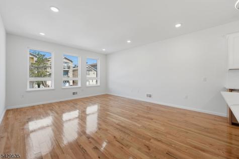 68 Sherman Avenue Newark NJ 07114