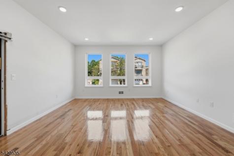 68 Sherman Avenue Newark NJ 07114