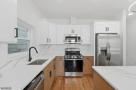 68 Sherman Avenue Newark NJ 07114