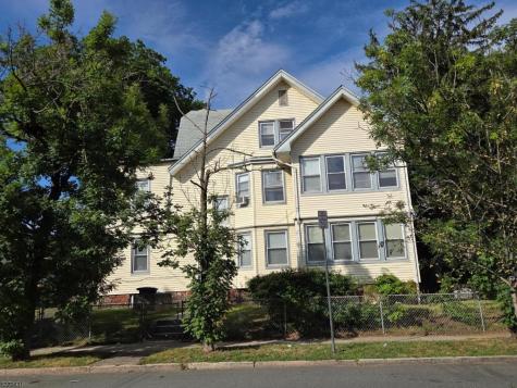 67 Parkview Terrace Newark NJ 07112