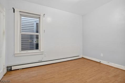 1110 Hampton Place Elizabeth NJ 07201