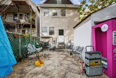 1110 Hampton Place Elizabeth NJ 07201