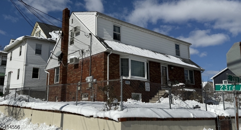 137 23RD Avenue Paterson NJ 07513