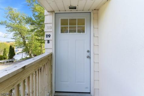 119 Lakeside Boulevard Hopatcong NJ 07843