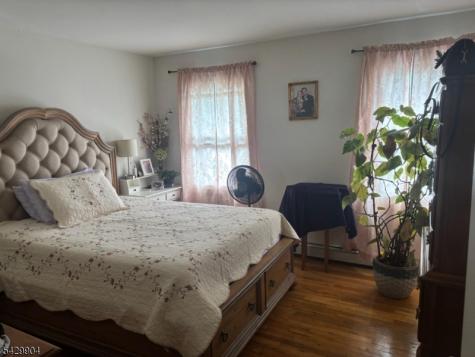 110 Coolidge Street Linden NJ 07036