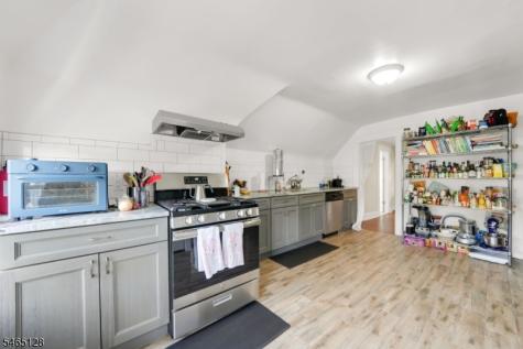 42 N Willow Street Montclair NJ 07042