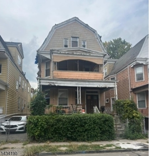 199 Amherst Street East Orange NJ 07018