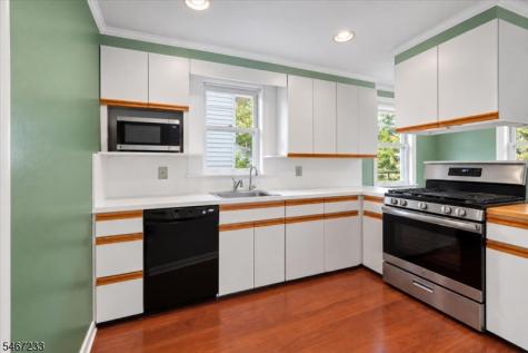 68 Claremont Avenue Verona NJ 07044