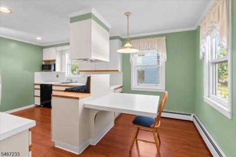 68 Claremont Avenue Verona NJ 07044