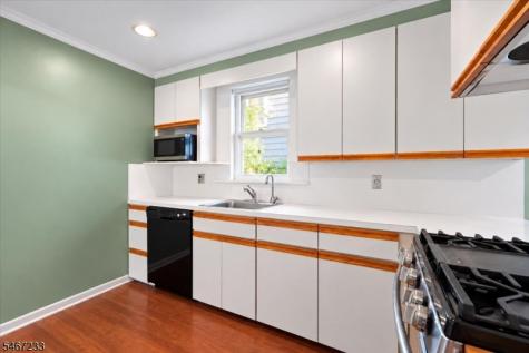 68 Claremont Avenue Verona NJ 07044