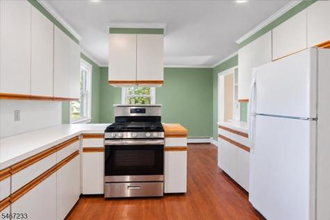 68 Claremont Avenue Verona NJ 07044