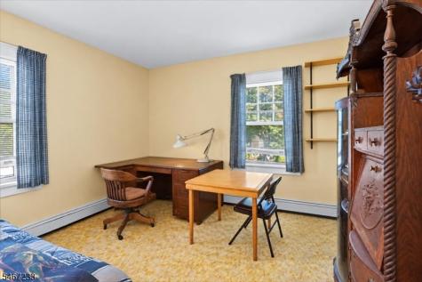 68 Claremont Avenue Verona NJ 07044