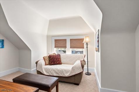 68 Claremont Avenue Verona NJ 07044