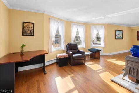 68 Claremont Avenue Verona NJ 07044