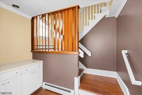 68 Claremont Avenue Verona NJ 07044