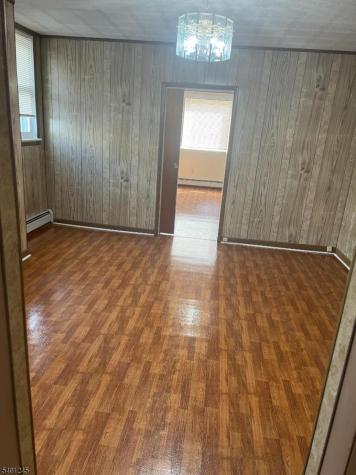 195 Walnut Street Newark NJ 07105