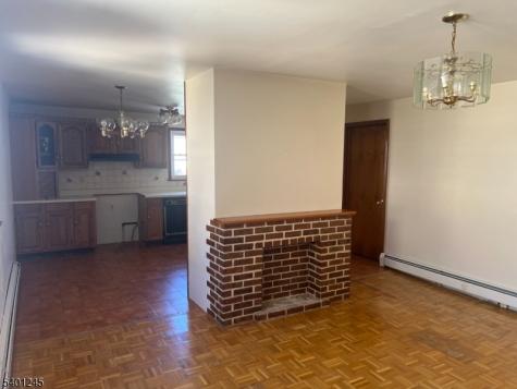 195 Walnut Street Newark NJ 07105