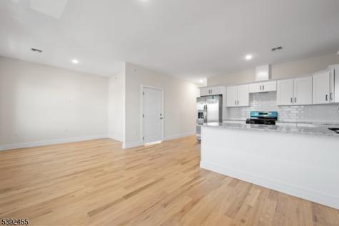 54 56 2nd Street Elizabeth NJ 07206