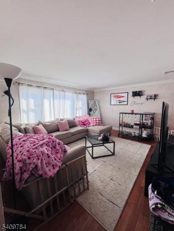 81 Lakeshore Drive Prospect Park NJ 07508