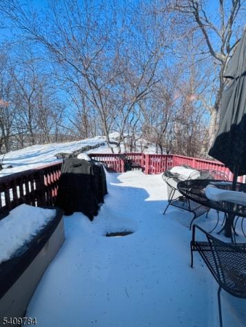81 Lakeshore Drive Prospect Park NJ 07508