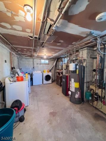 81 Lakeshore Drive Prospect Park NJ 07508