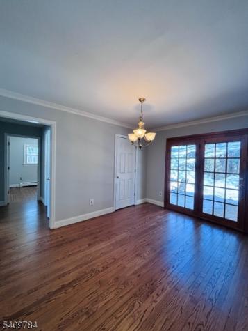 81 Lakeshore Drive Prospect Park NJ 07508