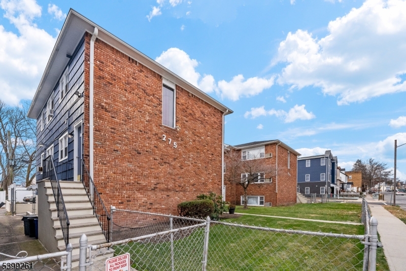275 Rhode Island Avenue East Orange NJ 07018