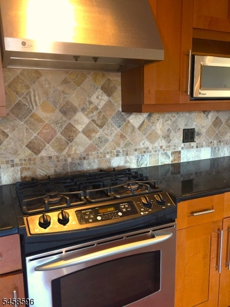 344 Paterson Plank Road Jersey City NJ 07307