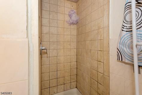 138 Nagle Street Paterson NJ 07501