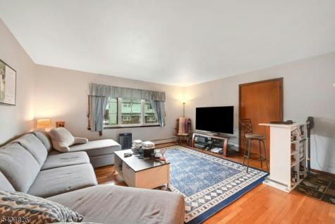 347 Chestnut Avenue South Hackensack NJ 07606