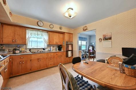 347 Chestnut Avenue South Hackensack NJ 07606