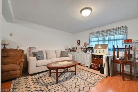 347 Chestnut Avenue South Hackensack NJ 07606