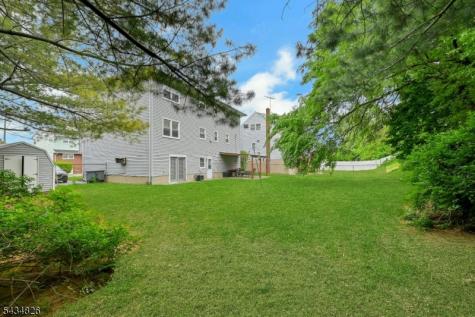 347 Chestnut Avenue South Hackensack NJ 07606