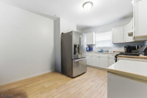 34 Leo Place Newark NJ 07108