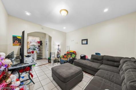 30 N 11th Street Newark NJ 07107