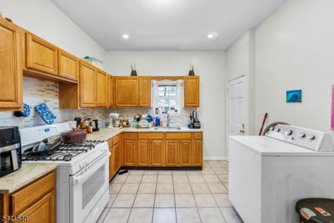 30 N 11th Street Newark NJ 07107
