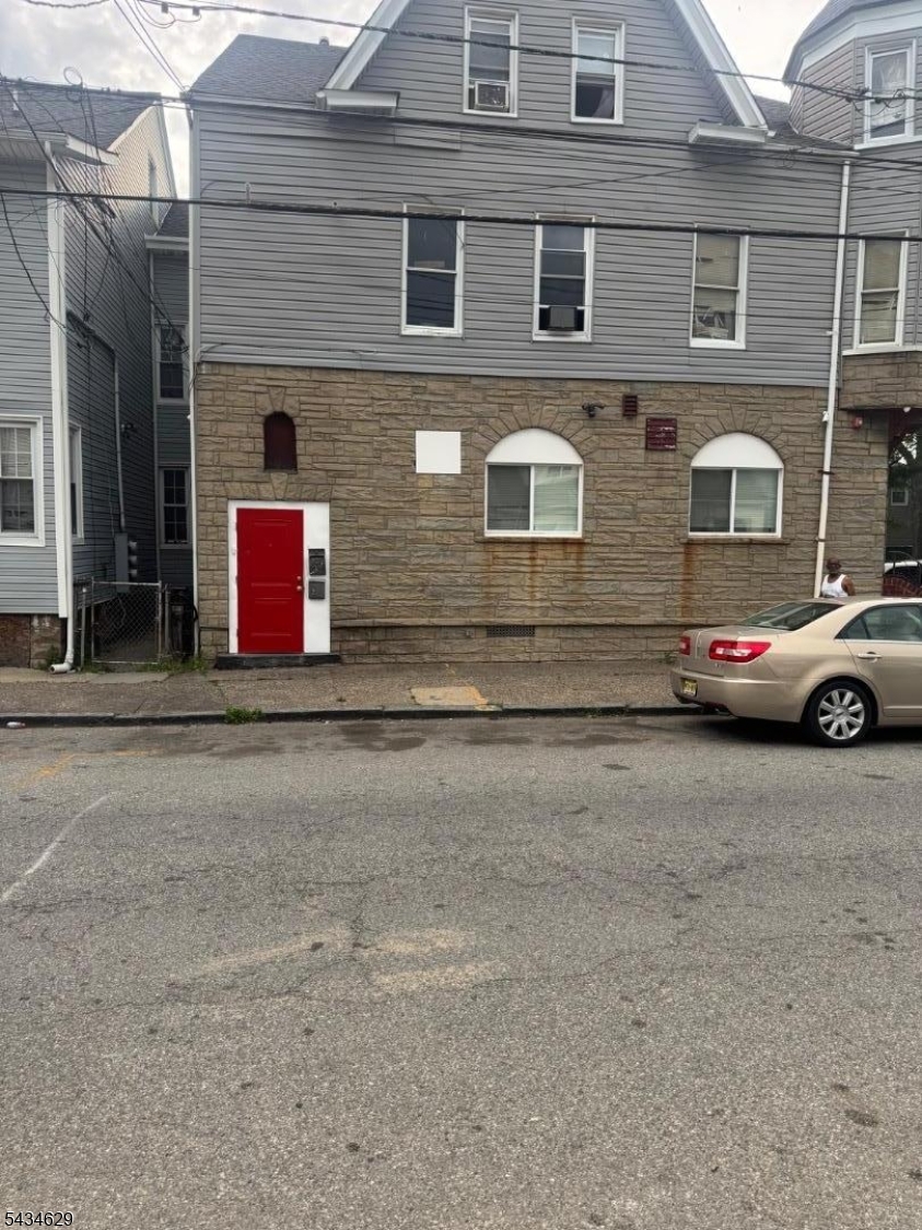 84 Jefferson Street Paterson NJ 07522