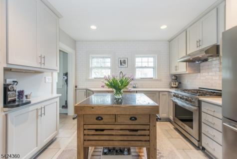 34 Oakwood Avenue Montclair NJ 07043